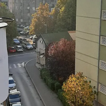 Apartman 015 Live Apartment